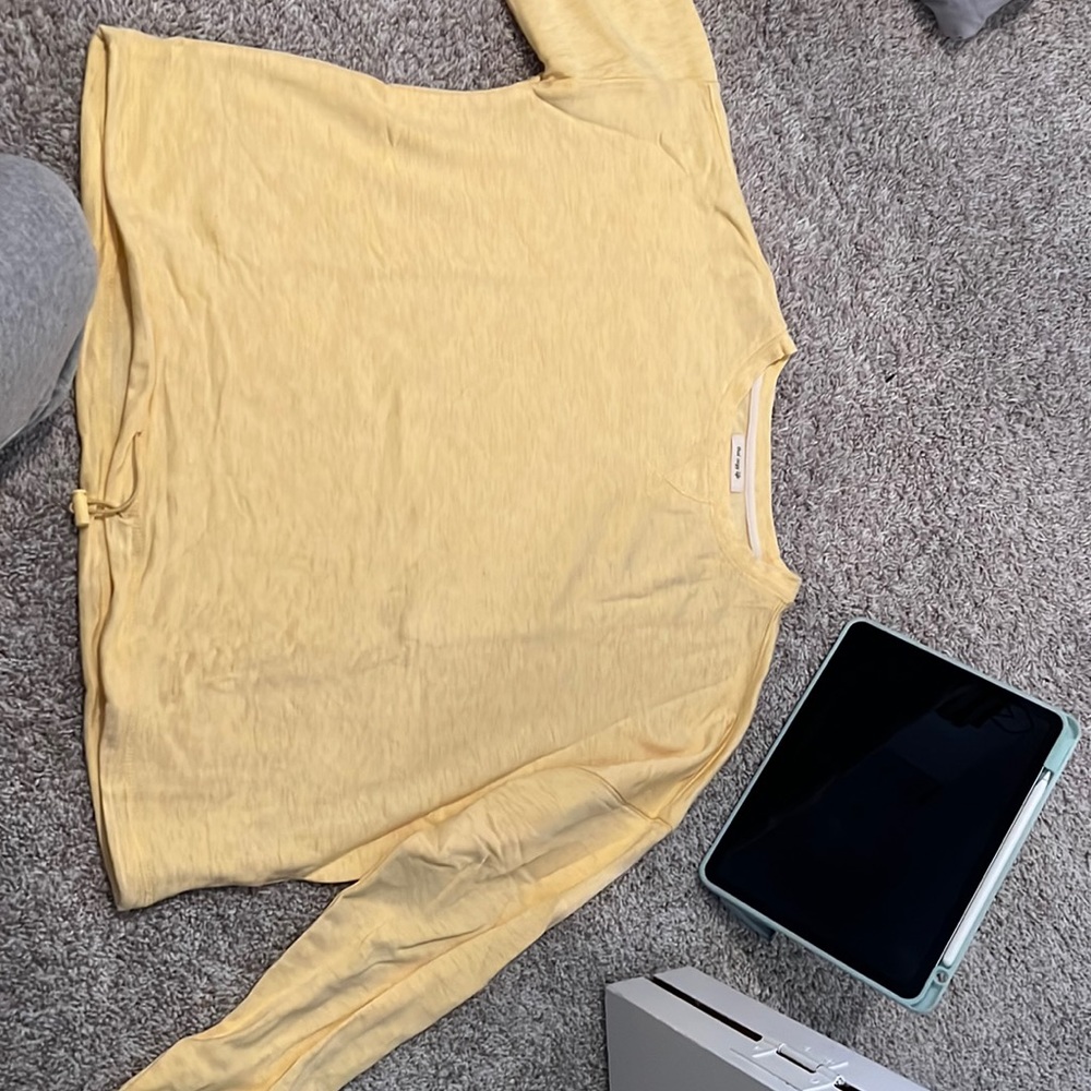 NWOT Thread & Supply Sweater Size S